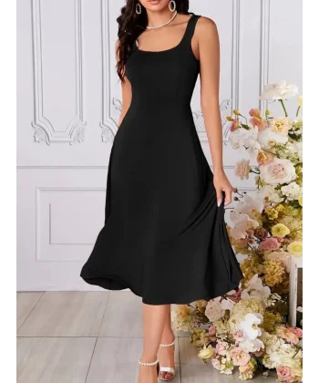 Kadın Askılı Geometrik Yakalı Geniş Kesim Detaylı Ithal Krep Elbise