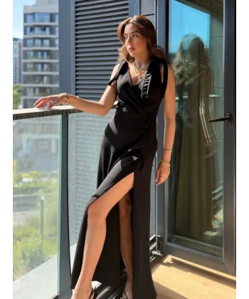 Kadın Askılı Omuzdan Bağlamalı Kruvaze Yakalı Uzun Yırtmaçlı Janjan Krep Elbise