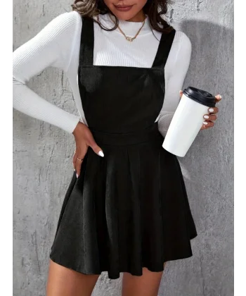 Kadın Askılı Sırttan çapraz Detaylı Kısa Kiloş Kadife Mini Elbise