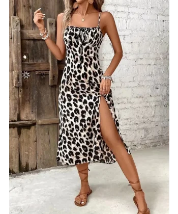 Kadın Askılı Yakadan Bağcıklı Yırtmaçlı Leopar Desenli Midi Süprem Elbise