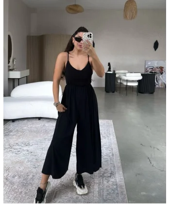 Kadın Ayarlı Çapraz İnce Askılı Bol Paça Rahat Kesim Tulum