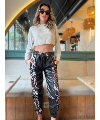 Kadın Bel Ve Paça Lastikli Detay Yanları Leopar Detay Bağcıklı Deri Pantolon