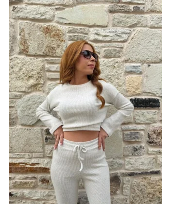 Kadın Bisiklet Yaka Crop Ve Ispanyol Paça Pantolon Ikili Takım