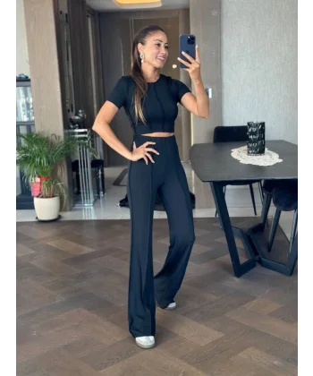 Kadın Bisiklet Yaka Pliseli Bluz Ve Ispanyol Paca Pantolon Ikili Takım