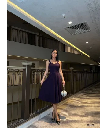 Kadın Dalgıç Krep Kumaş Kalp Yaka Askılı Midi Boy Elbise