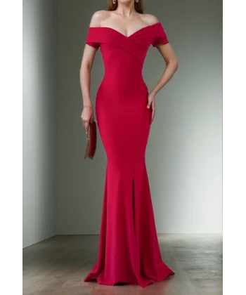 Kadın Dalgıç Kumaş Kayık Yaka Ve Dekolte Detaylı Elbise