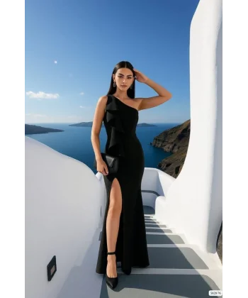 Kadın Dalgıç Kumaş Tek Omuz Askılı Yırtmaç Detaylı Maxi Boy Elbise