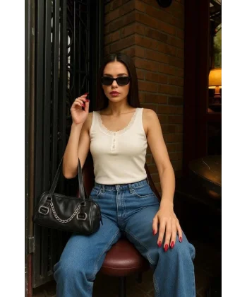 Kadın Dantel Detaylı Düğmeli Bluz