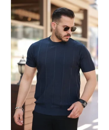 Kadın Desenli çizgi Kabartmalı Kısa Kollu Tişört