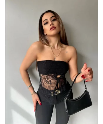 Kadın Göğüs Ve Sırt Dekolteli Transparan Dantel Detay Bluz