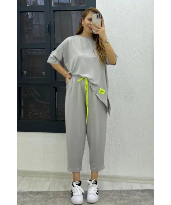 Kadın İki İplik Kumaş Arma Detaylı Yumuşak Dokulu Takım