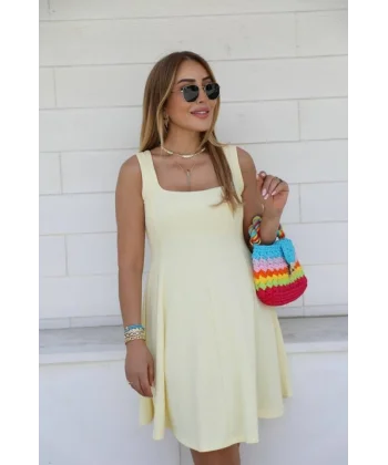 Kadın Kare Yaka Mini Elbise