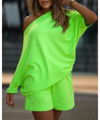 Kadın Kayık Yaka Oversize Asimetrik Bluz Ve şort Iki Iplik Takım