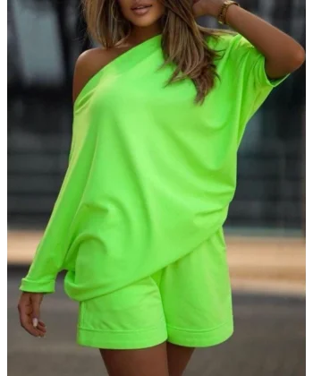 Kadın Kayık Yaka Salaş Iki Iplik Bluz Ve şort Ikili Takım