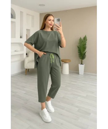 Kadın Kısa Kollu Bisiklet Yaka Viskon Iki Iplik Bluz Ve Pantolon Ikili Takım