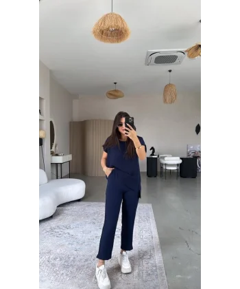 Kadın Kısa Kollu Bluz Ve Bileği Pens Detay Pantolon Ikili Takım