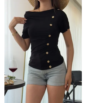 Kadın Kısa Kollu Degaje Yaka Düğme Detay Viskon Bluz