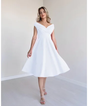 Kadın Kısa Kollu Kruvaze Yaka Eteği Volanlı Krep Elbise