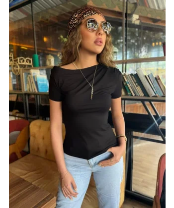 Kadın Kısa Kollu Tek Omuzu Açık Büzgülü Viskon Bluz