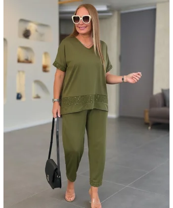 Kadın Kısa Kollu V Yakalı Pul Payetli Viskon Iki Iplik Bluz Ve Pantolon Ikili Takım
