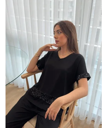 Kadın Kısa Kollu V Yakalı Pul Payetli Viskon Iki Iplik Bluz Ve Pantolon Ikili Takım