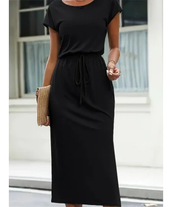 Kadın Kısa Kollu Yakası Açık Belden Kuşaklı Yandan Yırtmaçlı Midi Viskon Elbise