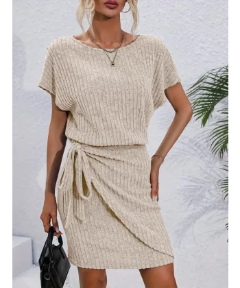 Kadın Kısa Kollu Yakası Açık Belden Lastikli Yandan Bağlamalı Kalın Fitilli Kaşkorse Elbise