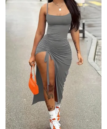 Kadın Kolsuz Ip Askılı Yandan Büzgülü Uzun Viskon Elbise