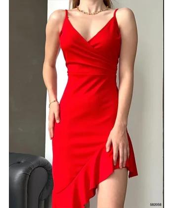 Kadın Omuz Askılı Kruvaze Yaka Asimetrik Kesim Volan Detaylı Elbise