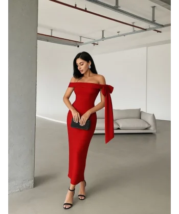 Kadın Omuz Dekolte Kurdele Detay Uzun Krep Elbise