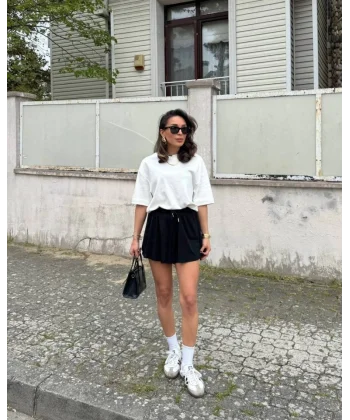 Kadın Sandy Kumaş Bağıcık Detaylı şort