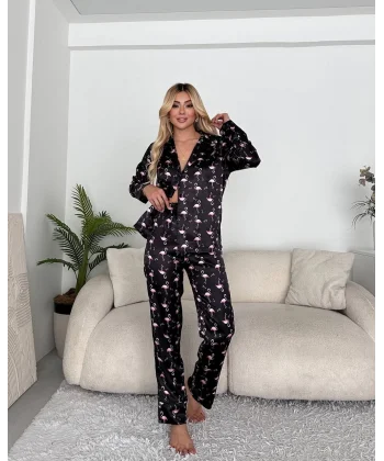 Kadın Saten Kumaş Düğme Detaylı Desenli Pijama Takımı