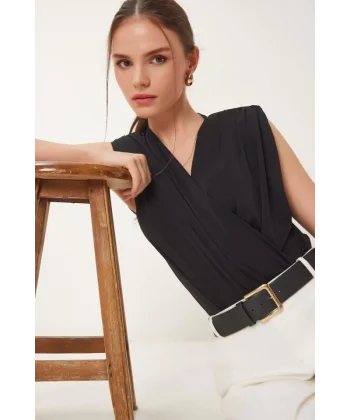 Kadın Sendy Kumaş Kruvaze Yaka Vatkalı Bluz