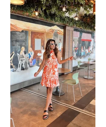 Kadın Sıfır Kollu Bisiklet Yakalı Fırfırlı Desenli Sofya Elbise