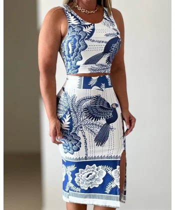 Kadın Sıfır Kollu Yuvarlak Yaka çiçekli Desenli Süprem Crop Ve Yırtmaçlı Etek Ikili Takım