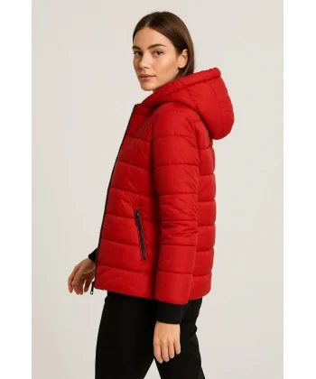 Kadın Şişme Kapüşonlu Fermuarlı Mont Su itici Kapitone Astarlı Kumaş Cepli Kışlık Rahat Kalıp - Kırmızı