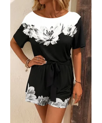 Kadın Tek Omuzu Açık çiçek Desenli Beli Kuşaklı Iki Iplik Mini Short Tulum