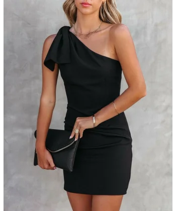 Kadın Tek Omuzu Açık Kelebek Detaylı Janjan Krep Elbise