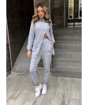 Kadın Uzun Kollu Balıkçı Yaka önden Düğmeli Bluz Ve Pantolon Yumoş Ikili Takım