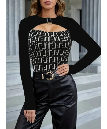 Kadın Uzun Kollu Bisiklet Yaka Göğüs Dekolte Ve Toka Detay Dalgıç Bluz