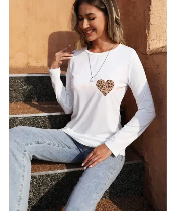 Kadın Uzun Kollu Bisiklet Yaka Kalp Desenli Bluz
