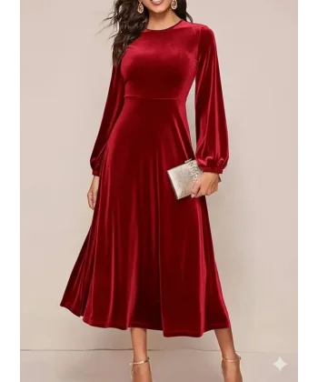 Kadın Uzun Kollu Bisiklet Yaka Midi Kadife Elbise