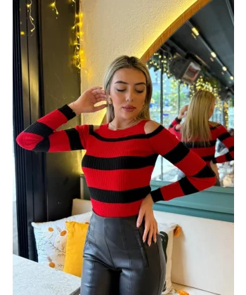 Kadın Uzun Kollu Bisiklet Yaka Omuzları Açık Triko Bluz