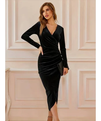 Kadın Uzun Kollu Kruvaze Yaka Belden Büzgü Detay Midi Kadife Elbise