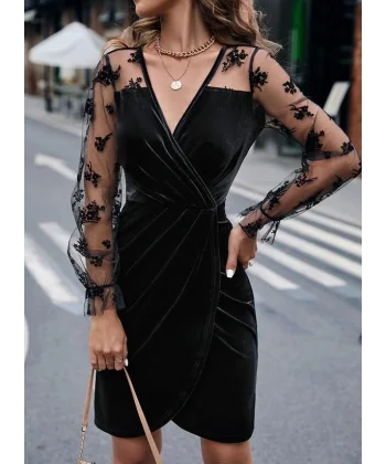 Kadın Uzun Kollu Kruvaze Yaka Kollar Tül Detay Beli Lastikli Kadife Mini Boy Elbise