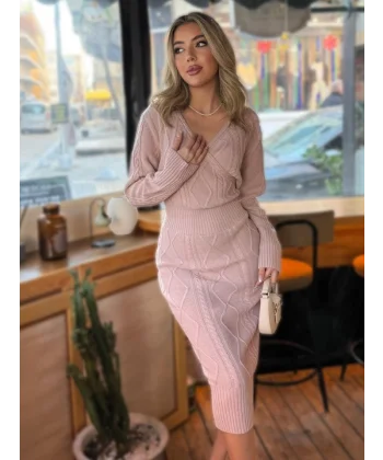 Kadın Uzun Kollu Kruvaze Yaka Triko Midi Boy Elbise