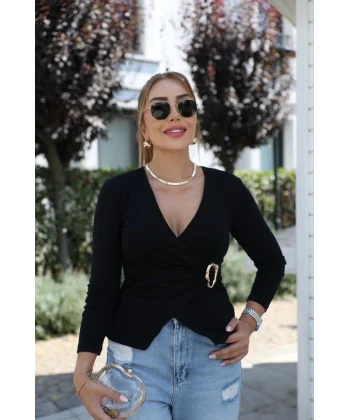 Kadın Uzun Kollu Kruvaze Yakalı Toka Detaylı Viskon Bluz