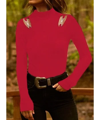 Kadın Uzun Kollu Omuz Dekolte Ve Aksesuar Detay Viskon Bluz