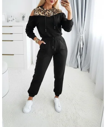 Kadın Uzun Kollu Omuzlardan Açık Leopar Desenli Kapşonlu Viskon Iki Iplik Bluz Ve Pantolon Ikili Takım