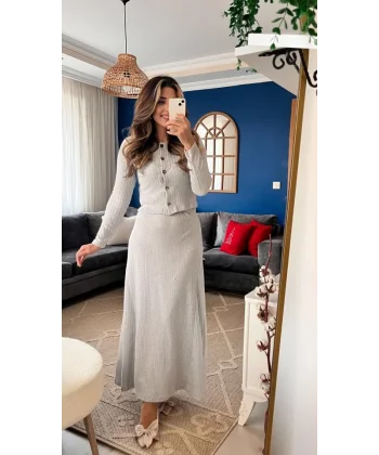 Kadın Uzun Kollu önden Düğmeli Bluz Ve Yüksek Bel A Kesim Uzun Etek şardonlu Kaşkorse Ikili Takım